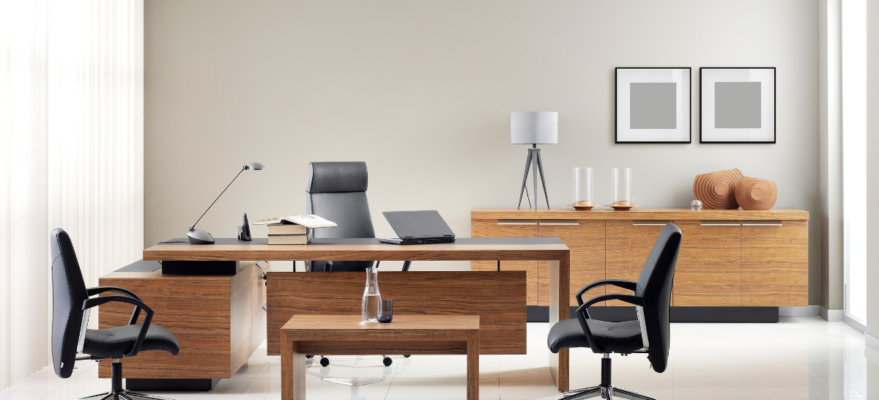 Choose Office Desks That Suit Your Working Habits Office Desks Office Furniture  